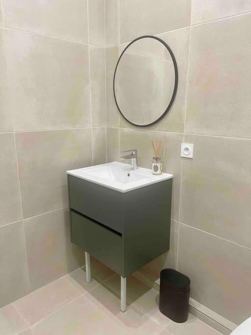 Appartement Noe Centre Ville ตูลง ภายนอก รูปภาพ